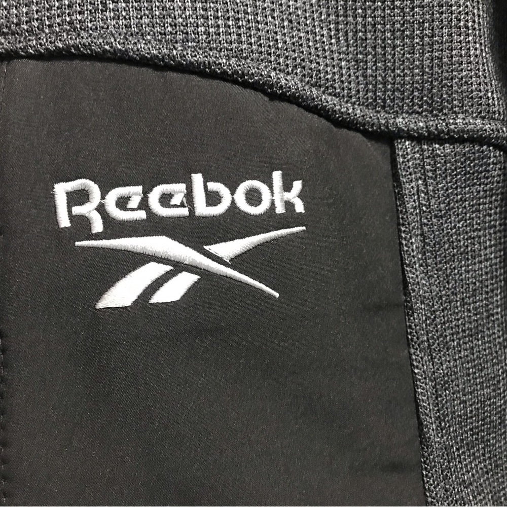 mens Reebok XXL jacket. - Picture 8 of 9